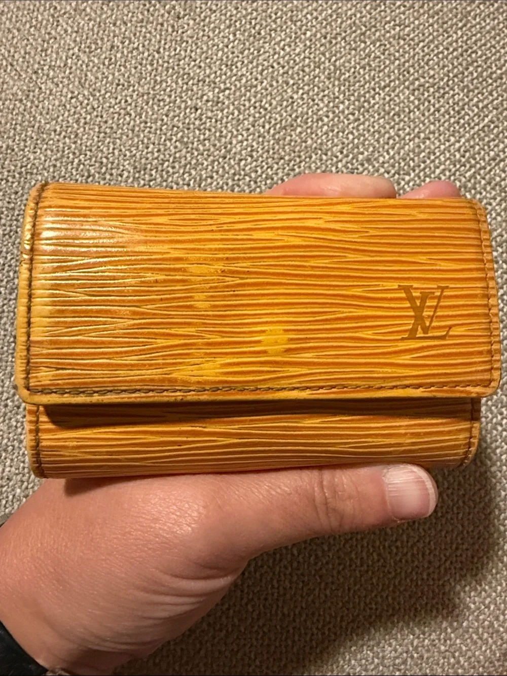 Louis Vuitton Authentic Key case holder cream yellow purple CA0956